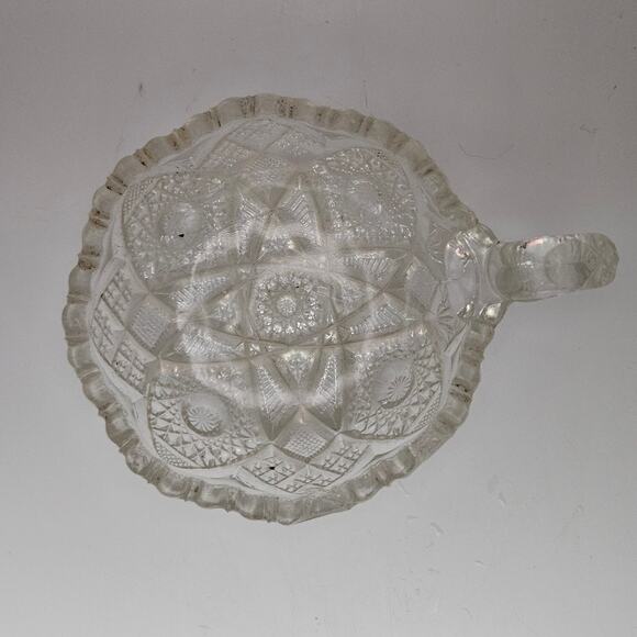 Vtg Clear Pressed Glass Handled Nappy Dish 5" Sawtooth Edge Starburst Pattern - Picture 5 of 6